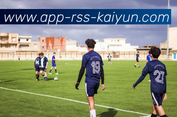 欧冠足球与世界杯赛事的区别与规则比较